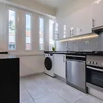 Glamorous 2bdr By Lovelystay Appartement
